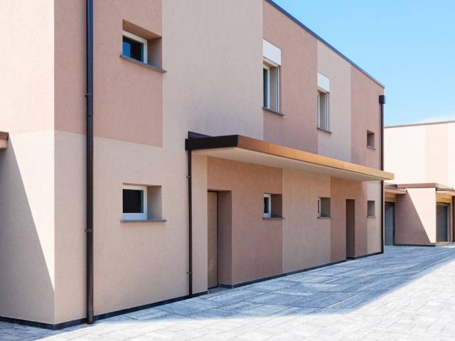 Villa Indipendente in affitto a Limido Comasco, Lombardia