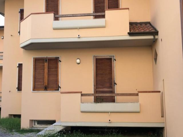 Villa Indipendente in affitto a San Carlo, Marina Di Massa