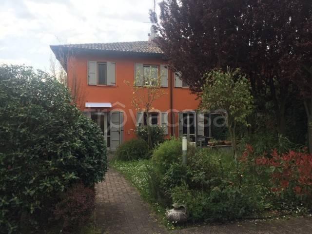 Villa Indipendente in affitto a Unione di comuni Terre di Castelli, Castelnuovo Rangone