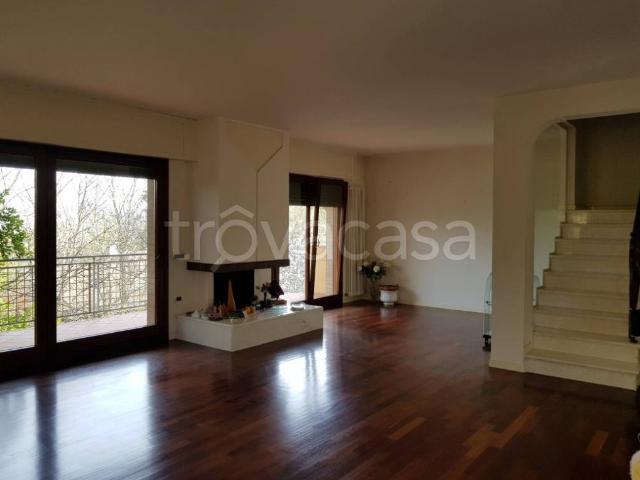 Villa Indipendente in affitto a Marche, Pesaro E Urbino