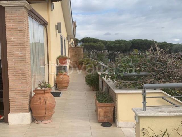 Villa Indipendente in affitto a Casal Lumbroso, Roma Capitale