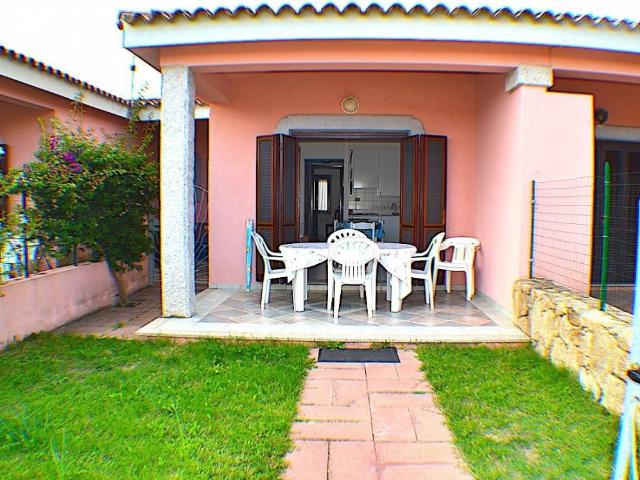 Villa Schiera in affitto a Puntaldia, Sardigna/Sardegna
