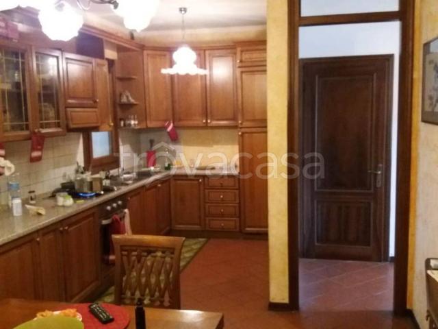 Villa Indipendente in affitto a Spresiano, Veneto