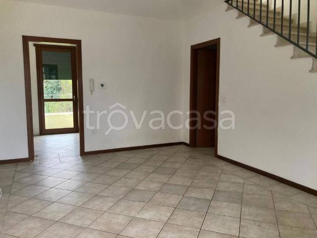 Villa Indipendente in affitto a Borgo Dolomiti, Adria