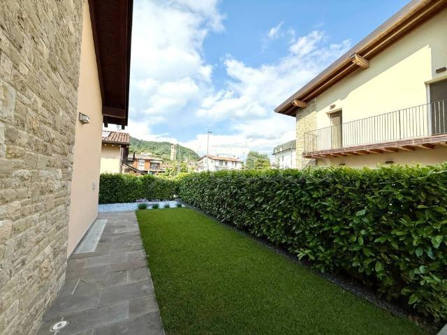 Villa Indipendente in affitto a Adro, Lombardia