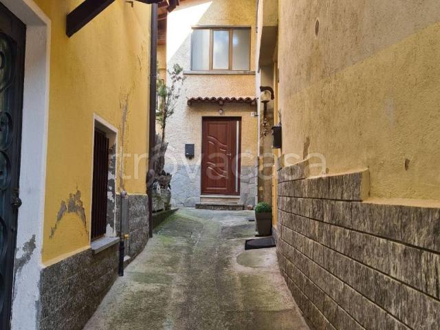 Villa Indipendente in affitto a Comunità Montana del Piambello, Viconago