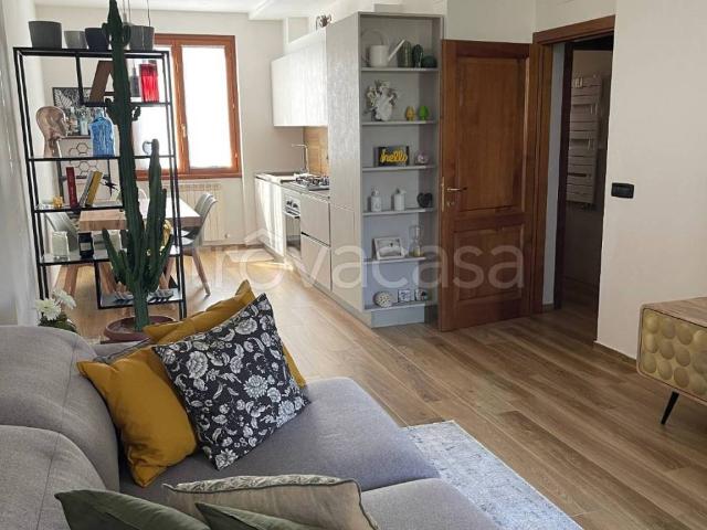 Villa Indipendente in affitto a Montegonzi, Toscana