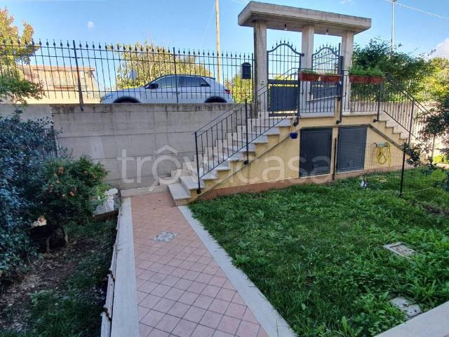 Villa Indipendente in affitto a Roma Capitale, Lazio
