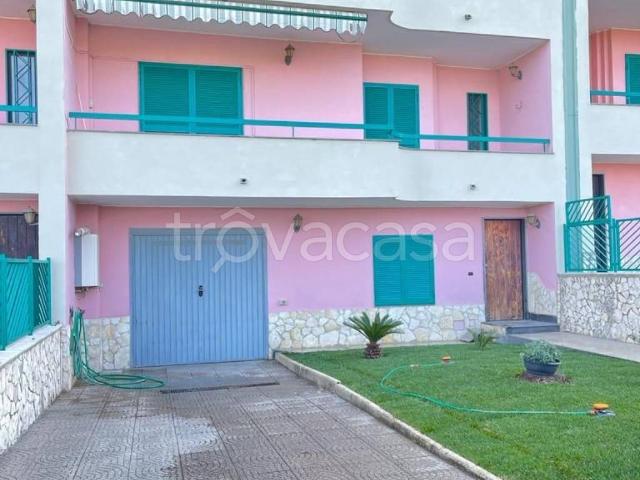 Villa Indipendente in affitto a Canosa, Giugliano In Campania