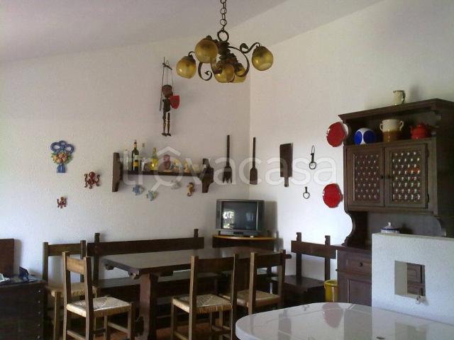 Villa Indipendente in affitto a Marina di San Nicola, Roma Capitale