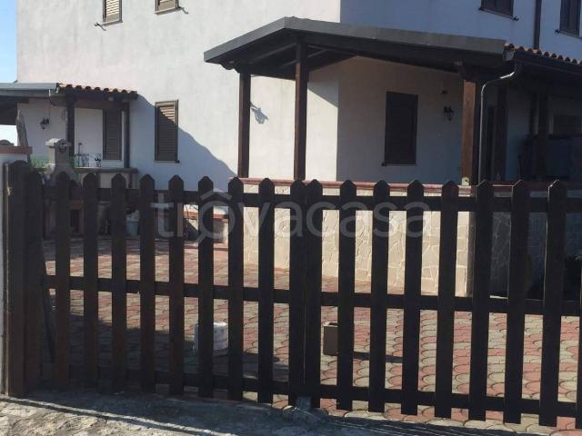 Villa Indipendente in affitto a Puglia, Barletta-andria-trani