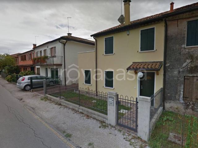 Villa Indipendente in affitto a Meolo, Veneto
