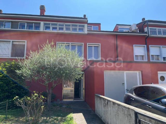 Villa Indipendente in affitto a Buon Pastore-Sant'Agnese-San Damaso, Modena