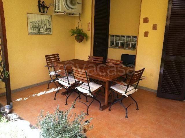 Villa Indipendente in affitto a Montalto Di Castro, Lazio