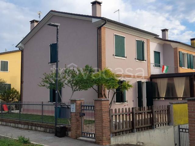 Villa Indipendente in affitto a Ponte Di Nanto, Veneto
