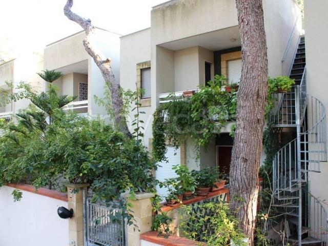 Villa Indipendente in affitto a Bosco Caggione, Puglia