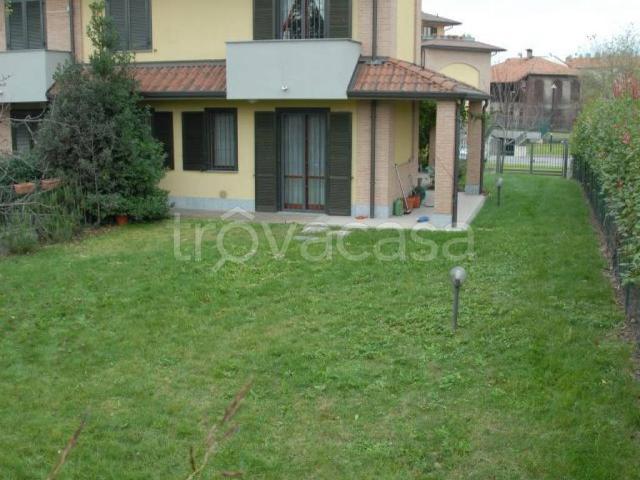 Villa Indipendente in affitto a San Donato Milanese, Lombardia