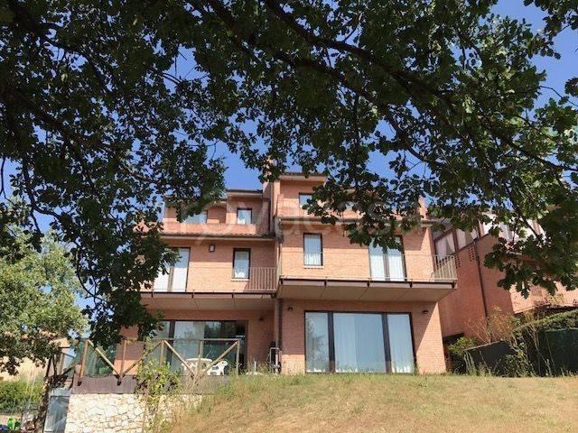 Villa Indipendente in affitto a Il Piano, Asciano