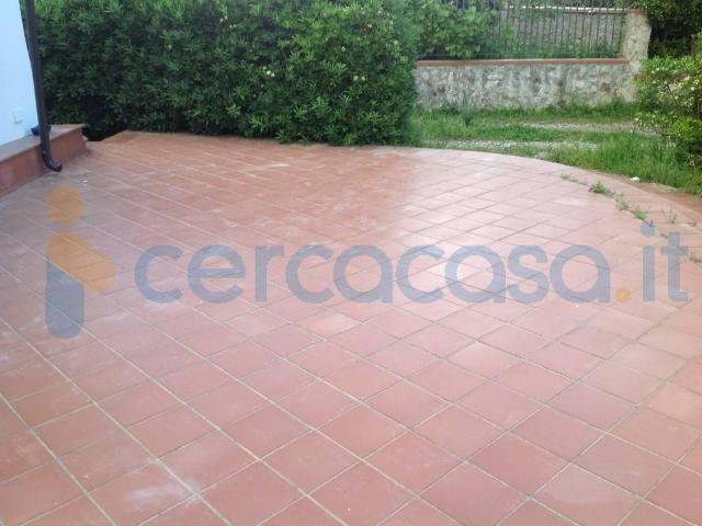 Villa Indipendente in affitto a Pozzuoli, Campania