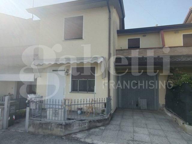 Villa Schiera in vendita a Ariano Nel Polesine, Veneto