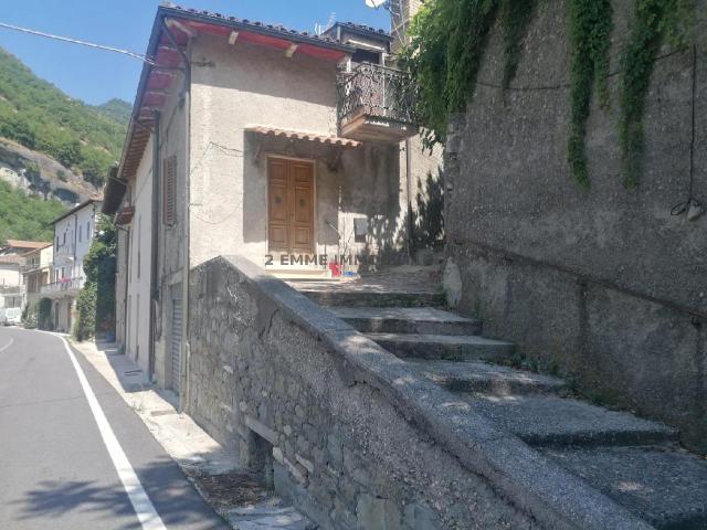 Villa Schiera in vendita a Porta Romana, Marche