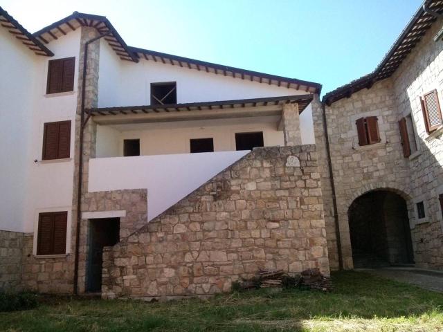 Villa Schiera in vendita a Coperso, Marche