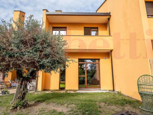 Villa Schiera in vendita a Il Pilonetto, Piemonte