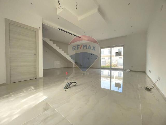 Villa Schiera in vendita a Puglia, Bari