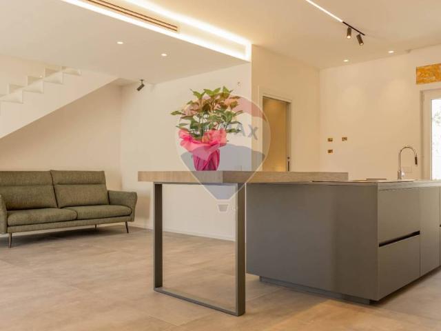 Villa Schiera in vendita a Puglia, Bari