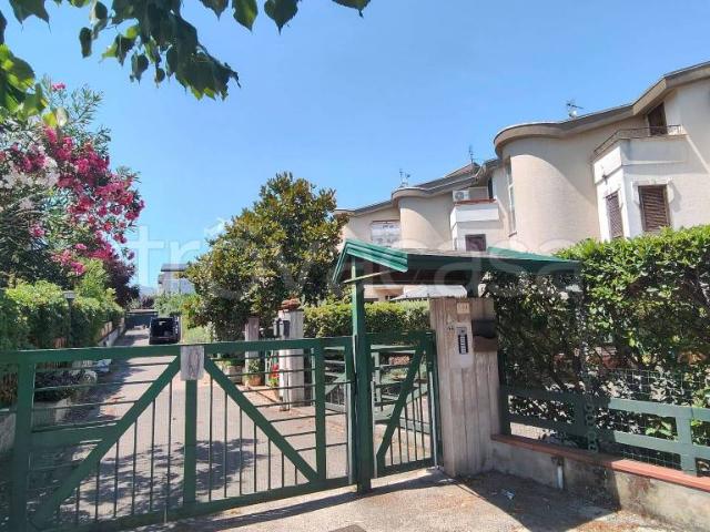 Villa Schiera in vendita a Benevento, Campania