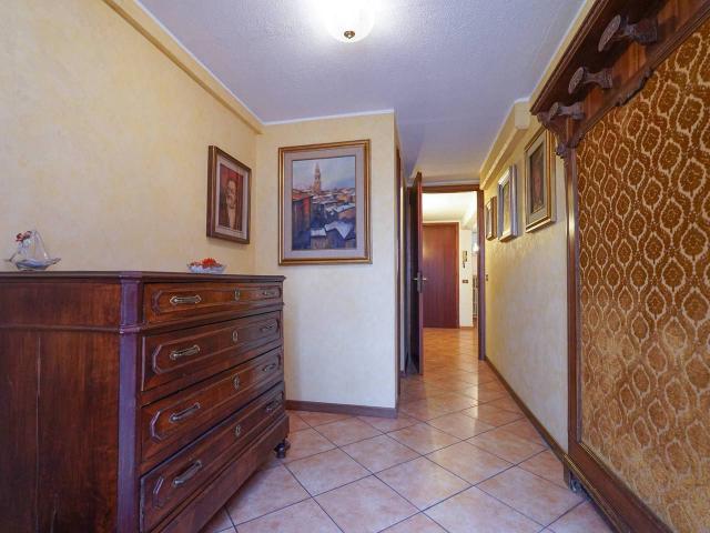 Appartamento in vendita a Bergamo, Lombardia