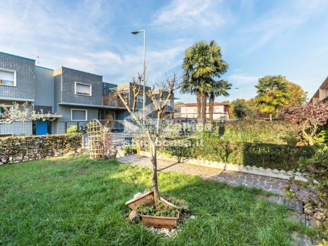 Villa Schiera in vendita a Bergamo