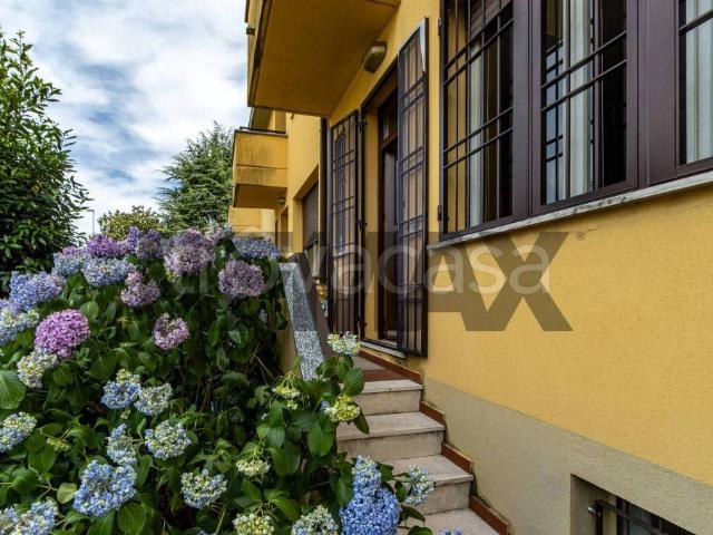 Villa Schiera in vendita a Cascina Siserana, Besana In Brianza