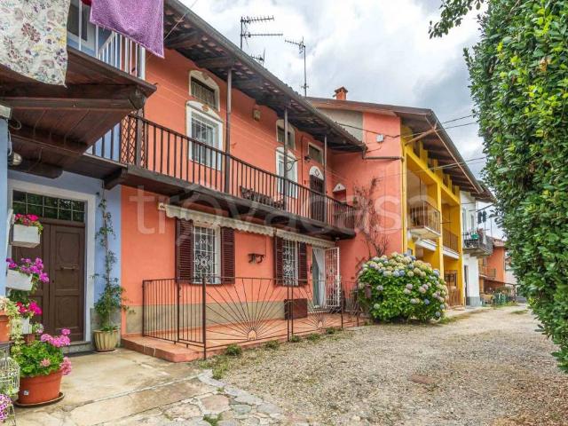Villa Schiera in vendita a Piemonte, Biella