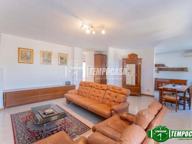 Villa Schiera in vendita a Boffalora Sopra Ticino, Lombardia