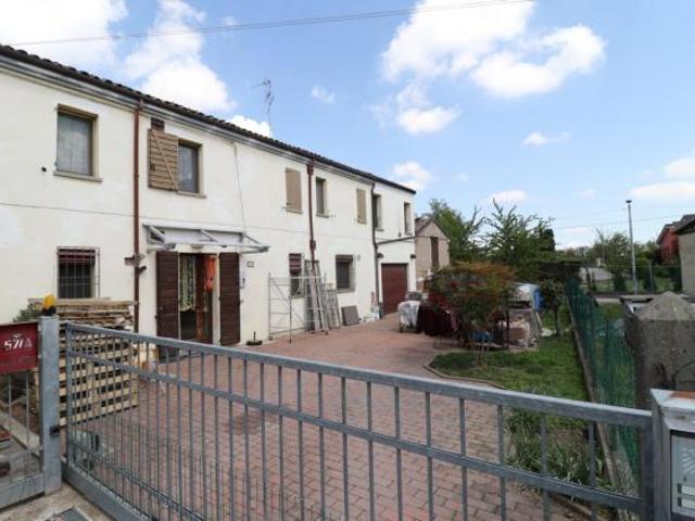 Appartamento in vendita a Bondeno, Ferrara