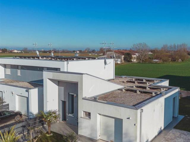 Villa Schiera in vendita a Borgo Virgilio, Cerese