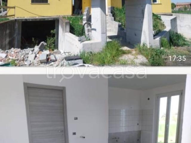 Villa Schiera in vendita a Castelletto Di Branduzzo, Lombardia
