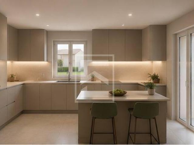 Villa Indipendente in vendita a Zona Est, Brescia