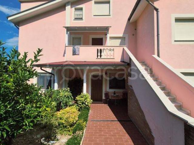Villa Schiera in vendita a Bucchianico, Abruzzo