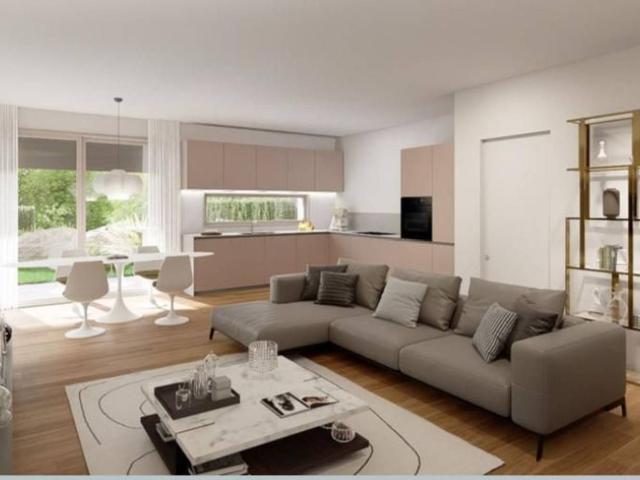Villa Schiera in vendita a Cadorago, Lombardia