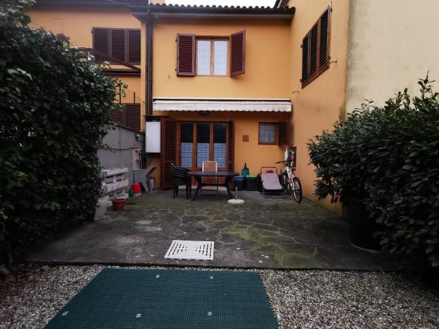 Villa Schiera in vendita a Calenzano, Toscana
