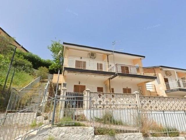 Villa Schiera in vendita a Calabria, Cosenza