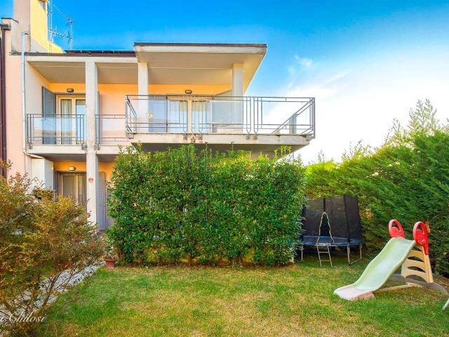 Villa Schiera in vendita a Camaiore, Toscana