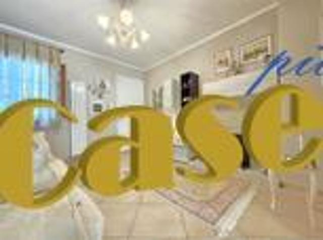 Villa Schiera in vendita a Camaiore, Toscana