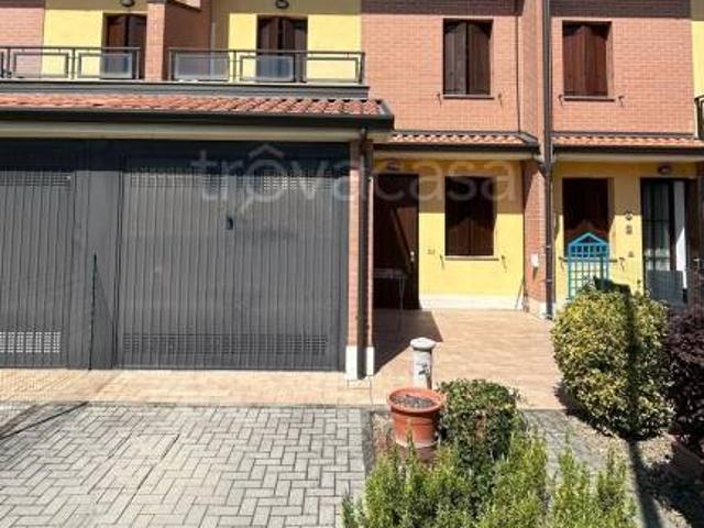 Villa Schiera in vendita a Unione Comuni Modenesi Area Nord, Camposanto