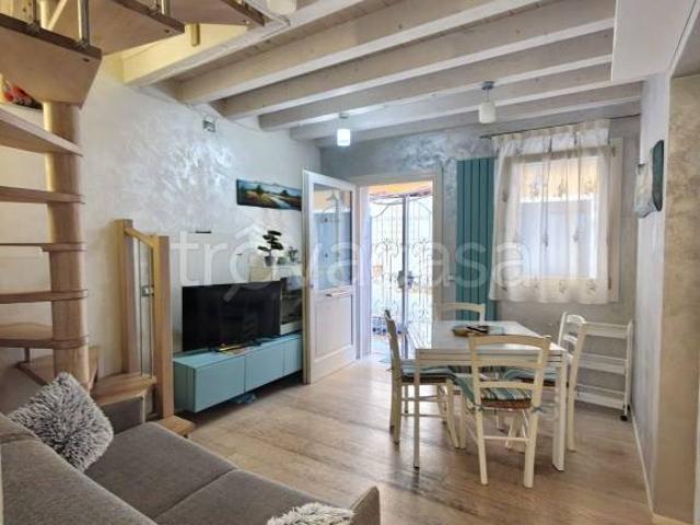 Villa Schiera in vendita a Caorle, Veneto
