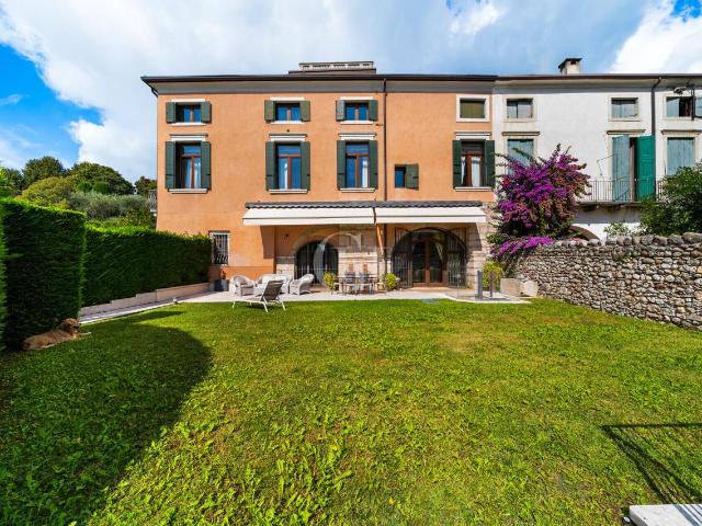 Villa Schiera in vendita a Rubiana, Caprino Veronese