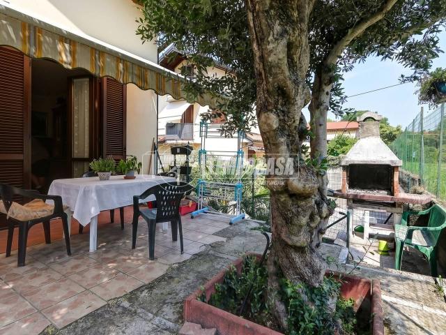 Villa Schiera in vendita a Cuoricino, Cardano Al Campo