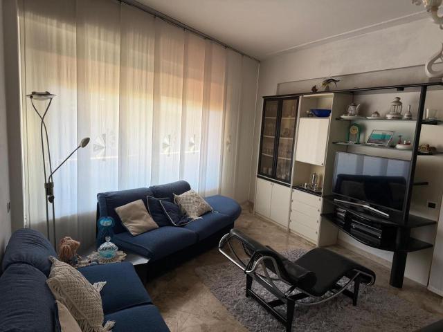 Villa Schiera in vendita a Fabbrica, Carrara